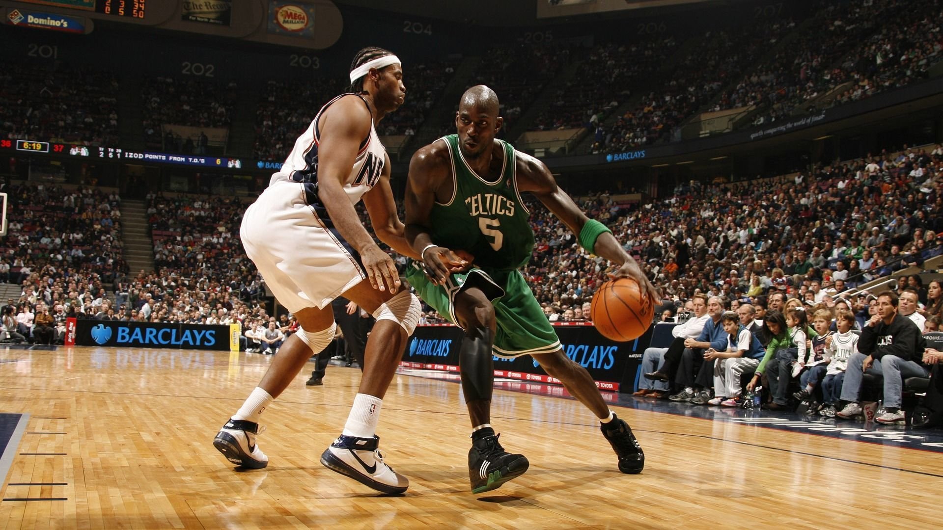 2026世界杯巅峰对决,泰国力克斯洛伐克,塔雷米闪耀全场,快速反击犀利如刀